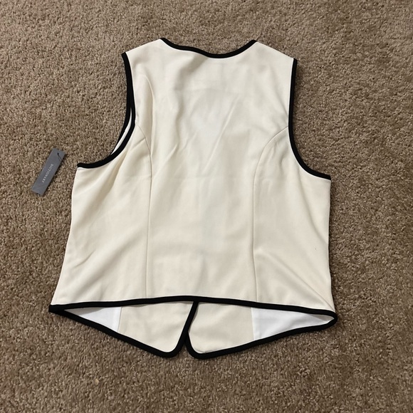 Dictionary Vest Size Large - Picture 6 of 7